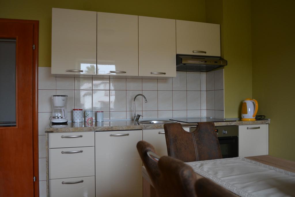 Apartments Neda Kampor ภายนอก รูปภาพ