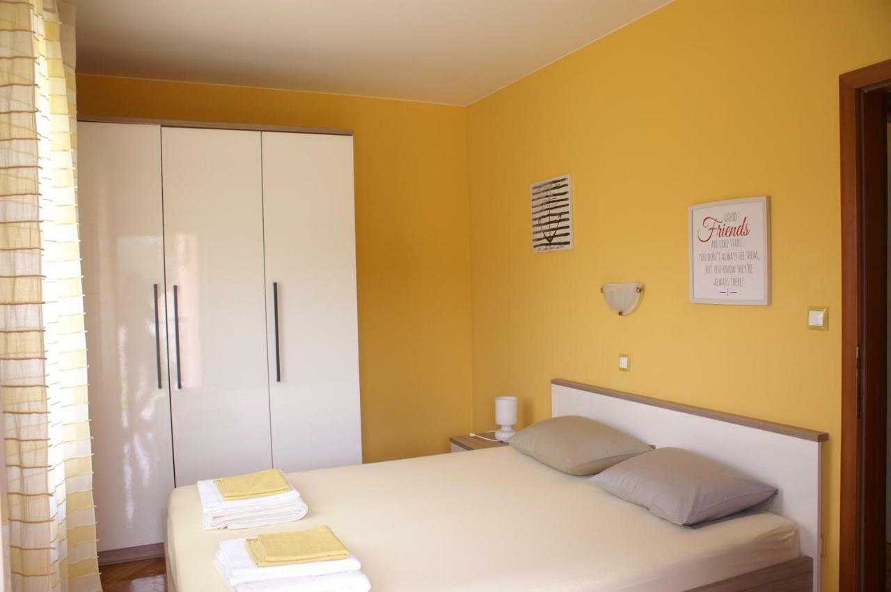 Apartments Neda Kampor ภายนอก รูปภาพ